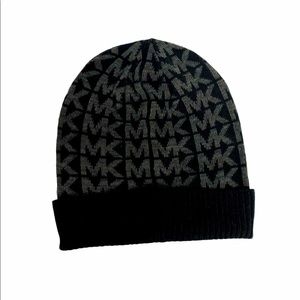 NEW Michael Kors Beanie MK Logo Hat Black Gray